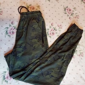 Men's Camo green joggers